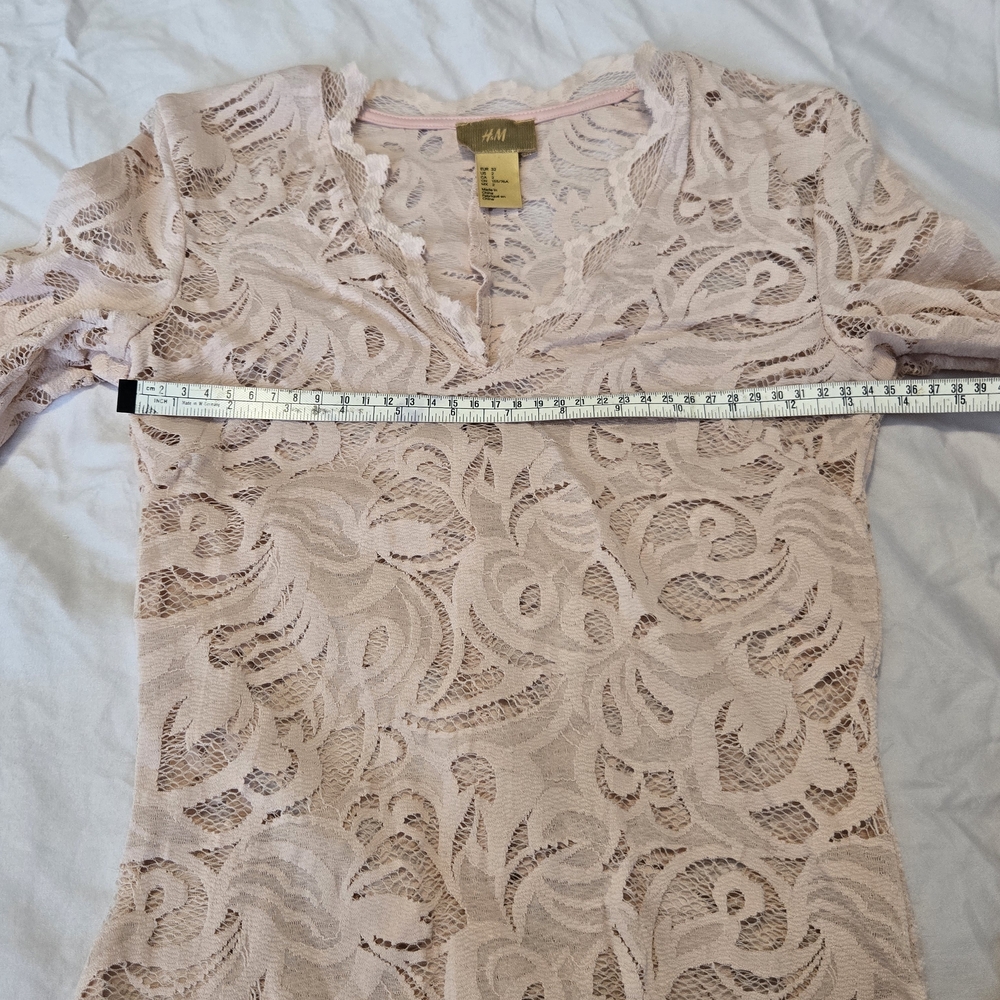 NWOT H&M GOLD LABEL Lace Long Sleeve Bodysuit - Peach. Size 2. - Picture 12 of 12